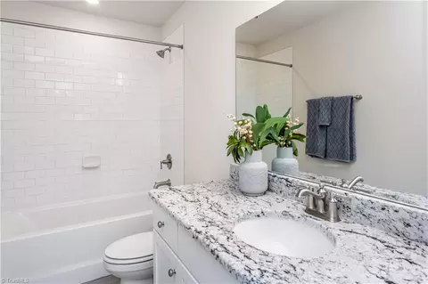 Bath - 404 Chesney Pl, Thomasville, NC 27360 photo 2 of 2
