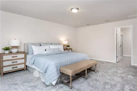 Bedroom - 404 Chesney Pl, Thomasville, NC 27360 photo 2 of 4
