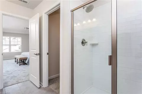 Entry Way - 404 Chesney Pl, Thomasville, NC 27360 photo 1 of 1
