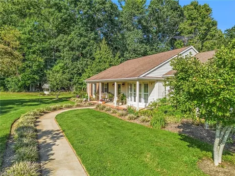 Exterior - 2231 Arbor Grove Church Rd, Purlear, NC 28665 photo 3 of 8