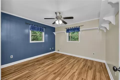Bedroom - 2231 Arbor Grove Church Rd, Purlear, NC 28665 photo 4 of 7