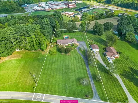 View/Area - 2231 Arbor Grove Church Rd, Purlear, NC 28665 photo 1 of 1
