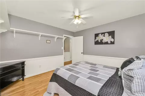 Bedroom - 2231 Arbor Grove Church Rd, Purlear, NC 28665 photo 7 of 7