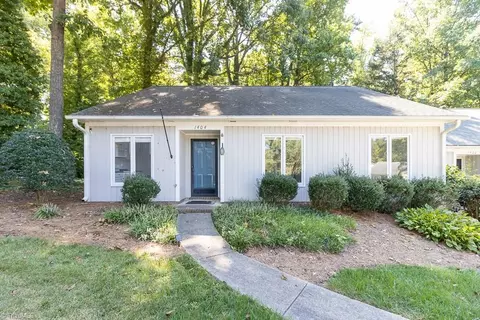 1404 Grantland Pl, Greensboro, NC 27410