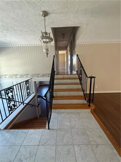 Entry Way - 321 Pineview Dr, Mount Airy, NC 27030 photo 3 of 4