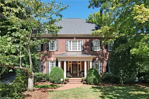 407 Cross Vine Ln, Greensboro, NC 27455