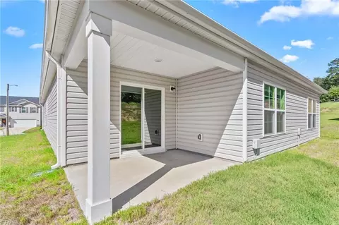 Exterior - 5026 Crest Ct, Trinity, NC 27370 photo 3 of 7