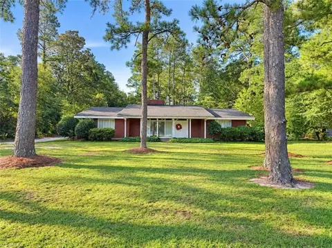 Exterior - 324 Main St E, Candor, NC 27229 photo 2 of 7