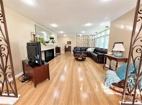 Living - 324 Main St E, Candor, NC 27229 photo 3 of 4