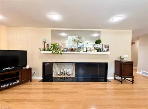 Living - 324 Main St E, Candor, NC 27229 photo 4 of 4