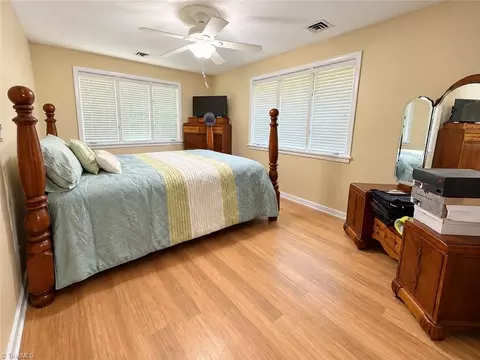 Bedroom - 324 Main St E, Candor, NC 27229 photo 3 of 4