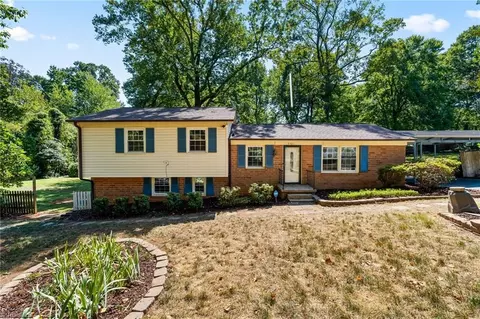 5701 Buddingwood Dr, Greensboro, NC 27409