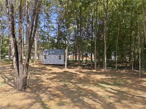 Exterior - 495 Jacobs Dr, Salisbury, NC 28144 photo 9 of 13