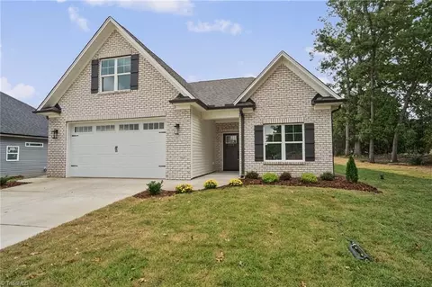 114 Carolina Rose Ct, Winston Salem, NC 27103
