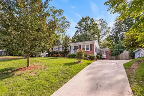 2608 David Caldwell Dr, Greensboro, NC 27408
