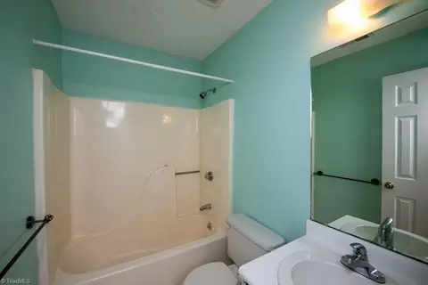 Bath - 1418 Bailey Cir, High Point, NC 27262 photo 2 of 2