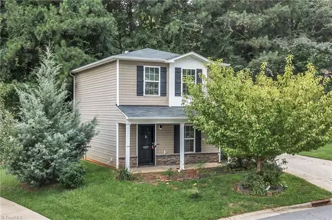 1277 Stonefield Crossing Ct, Winston Salem, NC 27107