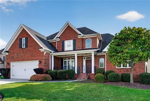 4329 Griffins Gate Ln, Greensboro, NC 27407