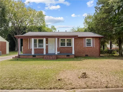 2102 Bothwell St, Greensboro, NC 27401