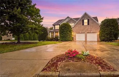 3706 Worthing Ct, Greensboro, NC 27455