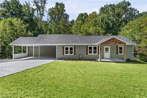 1076 Clingman Rd, Ronda, NC 28670