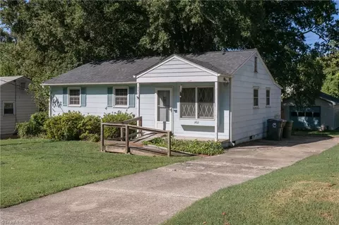 1402 Clegg St, Greensboro, NC 27407