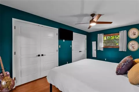 Bedroom - 3517 Bentbrook Dr, High Point, NC 27265 photo 6 of 9