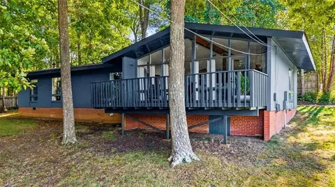 Exterior - 3517 Bentbrook Dr, High Point, NC 27265 photo 4 of 12