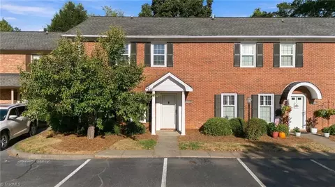 4984 Chrisfield Ln, Winston Salem, NC 27104