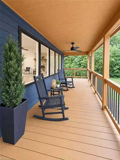 Exterior - 526 Hoover Mountain Rd, Purlear, NC 28665 photo 3 of 9