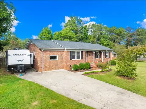 508 Woodland Dr, Rockwell, NC 28138