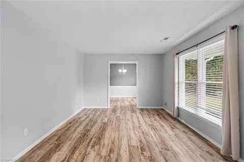 Living - 809 Merriweather Dr, King, NC 27021 photo 2 of 4