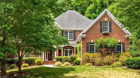 6097 Brush Arbor Ct, Greensboro, NC 27455
