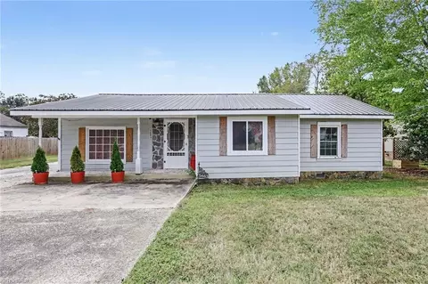 Exterior - 5883 Mendenhall Rd, Archdale, NC 27263 photo 5 of 7