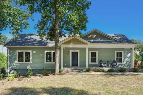 3522 Charing Cross Rd, Greensboro, NC 27455