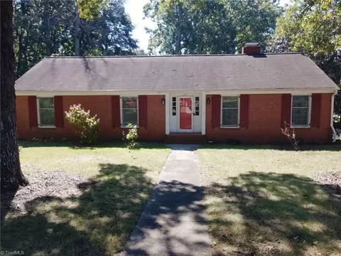 505 Overbrook Dr, High Point, NC 27262