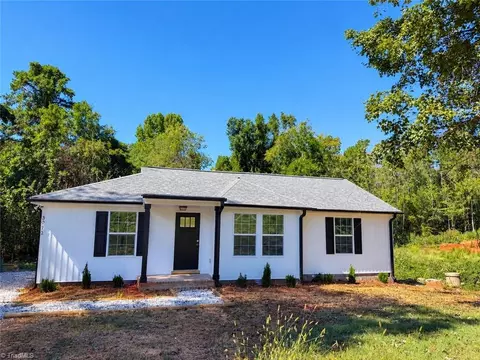 3972 S Us Highway 601, Mocksville, NC 27028