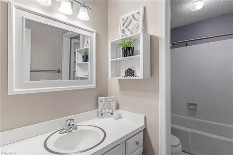 Bath - 5214 Millstone Rd, Oak Ridge, NC 27310 photo 3 of 4