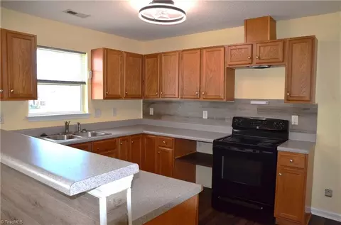 Kitchen - 2719 Alpha St, High Point, NC 27263 photo 2 of 4