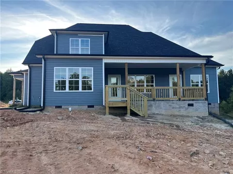 Exterior - 306 Cool Run, Lexington, NC 27295 photo 5 of 6