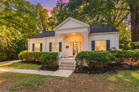 3123 Friendly Ave W, Greensboro, NC 27408