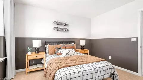 Bedroom - 618 Beechwood Cir, Thomasville, NC 27360 photo 14 of 14