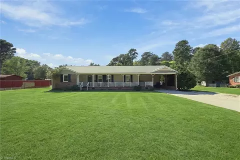 5325 Old Greensboro Rd, Randleman, NC 27317