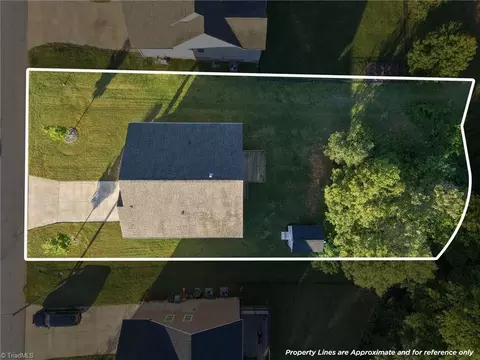 View/Area - 6692 Bellawood Dr, Trinity, NC 27370 photo 2 of 2