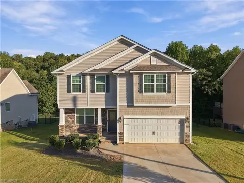 Exterior - 6692 Bellawood Dr, Trinity, NC 27370 photo 4 of 7