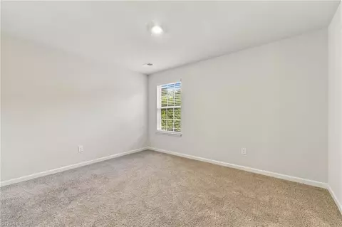 Bedroom - 6692 Bellawood Dr, Trinity, NC 27370 photo 6 of 6