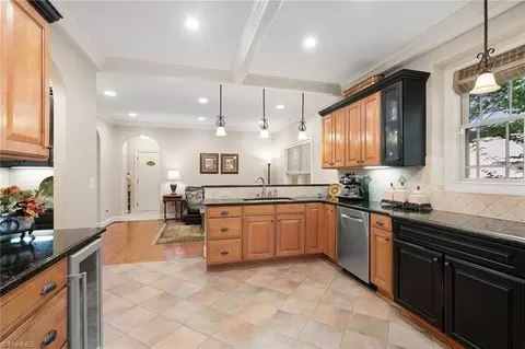 Kitchen - 122 Knicker Ln, Bermuda Run, NC 27006 photo 2 of 4