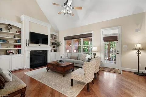 Living - 122 Knicker Ln, Bermuda Run, NC 27006 photo 1 of 1