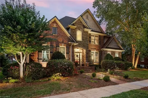 Exterior - 122 Knicker Ln, Bermuda Run, NC 27006 photo 6 of 12
