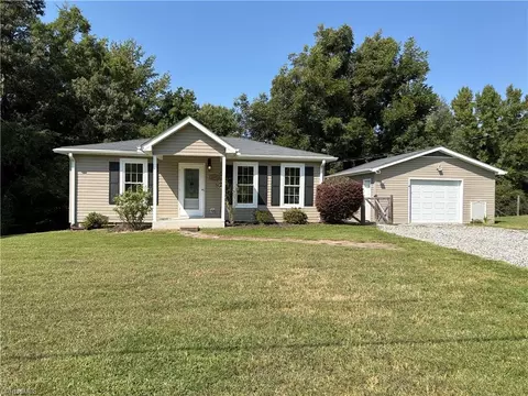 4982 Follansbee Rd, Winston Salem, NC 27127